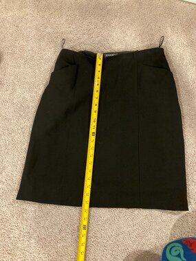 CHANEL Wool/Silk Skirt